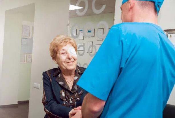 How Long Does It Take to Recover From Cataract Surgery | Cataract Recovery Time | Cataract Surgery Aftercare