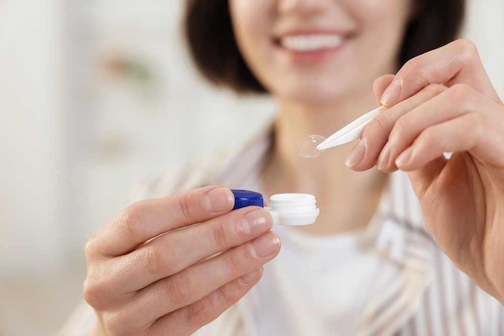 Contact Lenses for Astigmatism | Can You Get Contacts for Astigmatism | Can You Wear Contacts with Astigmatism